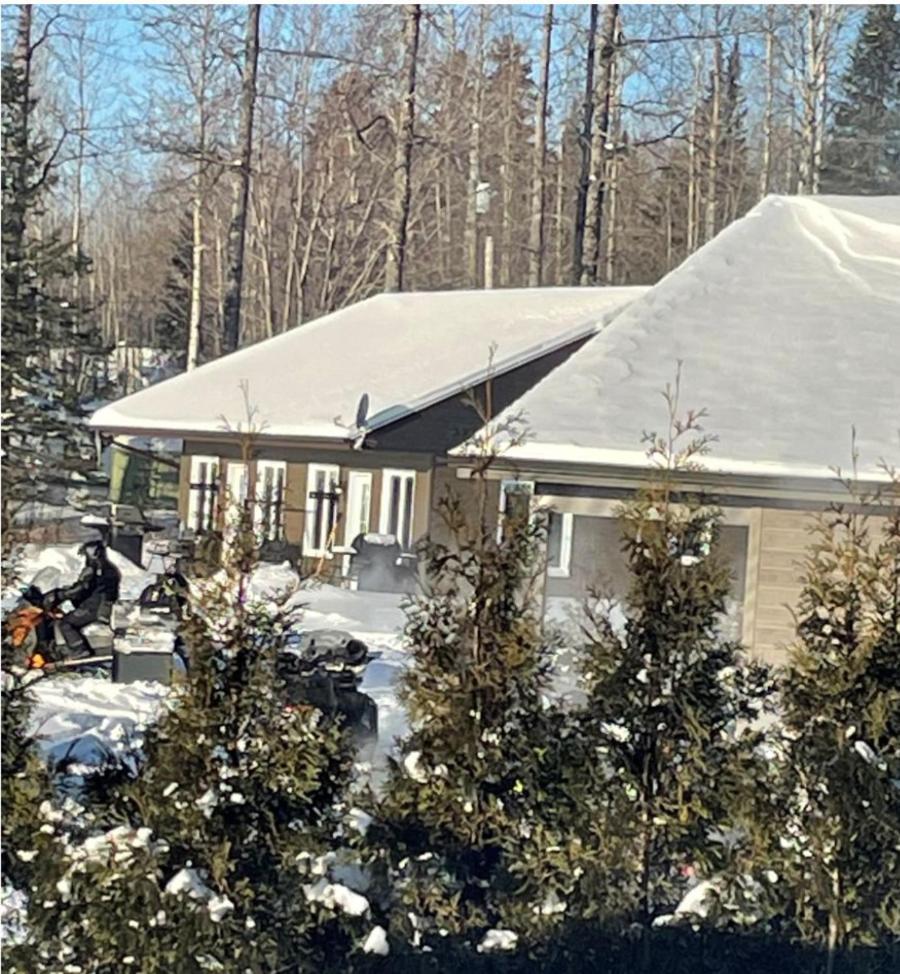 Les Chalets Baie Cascouia, Nature & Experience A Saguenay Exterior photo